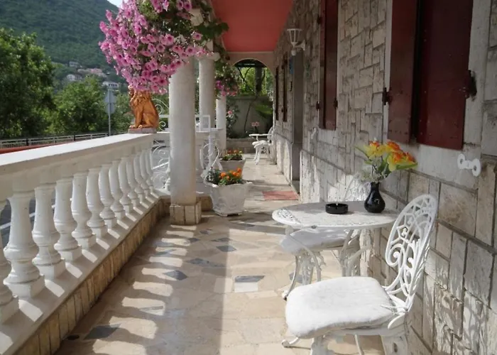 And With Parking Space Moscenicka Draga, Opatija - 7772 2* Mošćenička Draga