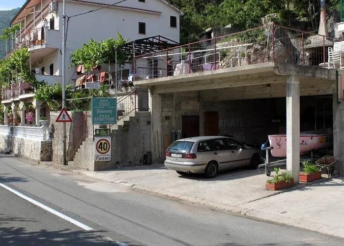 And With Parking Space Moscenicka Draga, Opatija - 7772 2* Mošćenička Draga