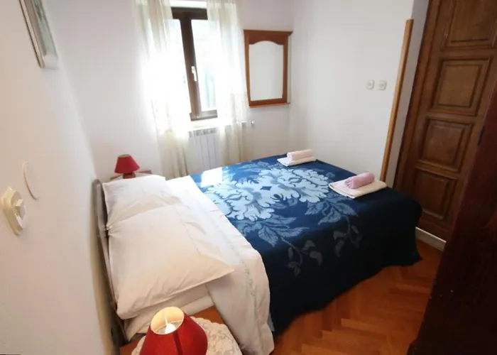 And With Parking Space Moscenicka Draga, Opatija - 7772 Maison d'hôtes Mošćenička Draga